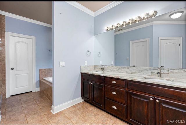 79 Granite Way, Wetumpka, AL 36093