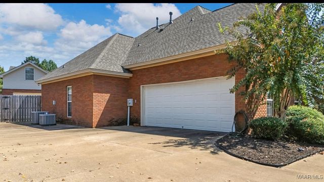 79 Granite Way, Wetumpka, AL 36093