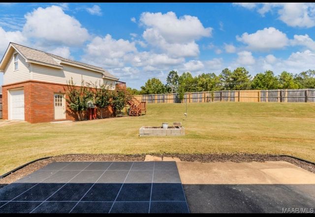 79 Granite Way, Wetumpka, AL 36093