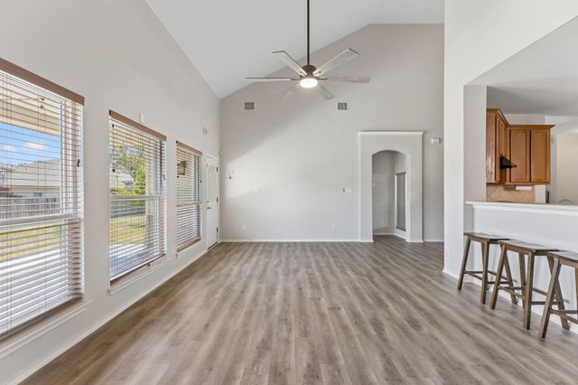18601 White Water CV, Pflugerville, TX 78660