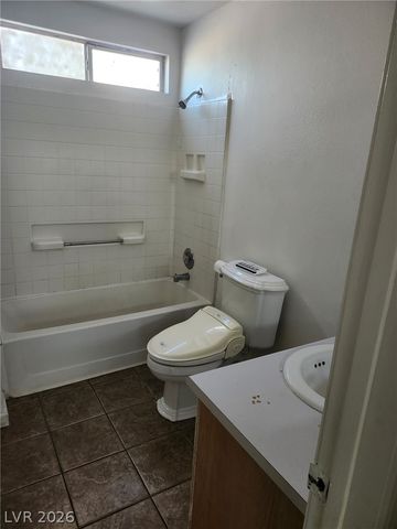 1670 North Lamont Street, Las Vegas, NV 89115