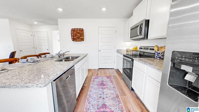 345 KOSLIN LOOP, Calera, AL 35040
