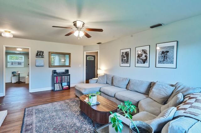 3117 Berkshire Way, Sacramento, CA 95864