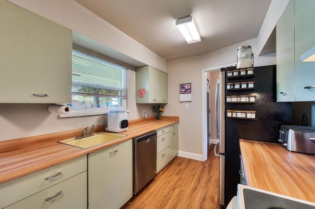 3117 Berkshire Way, Sacramento, CA 95864