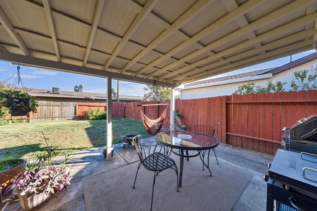 3117 Berkshire Way, Sacramento, CA 95864