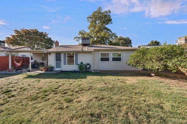 3117 Berkshire Way, Sacramento, CA 95864
