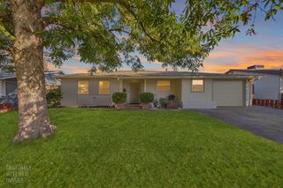 3117 Berkshire Way, Sacramento, CA 95864