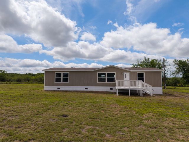 107 Appaloosa DR, Kyle, TX 78640