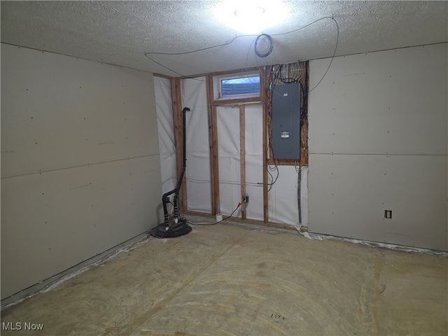 2291 Armstrong Road, Wooster, OH 44691