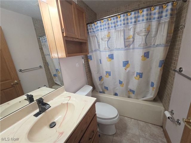 2291 Armstrong Road, Wooster, OH 44691