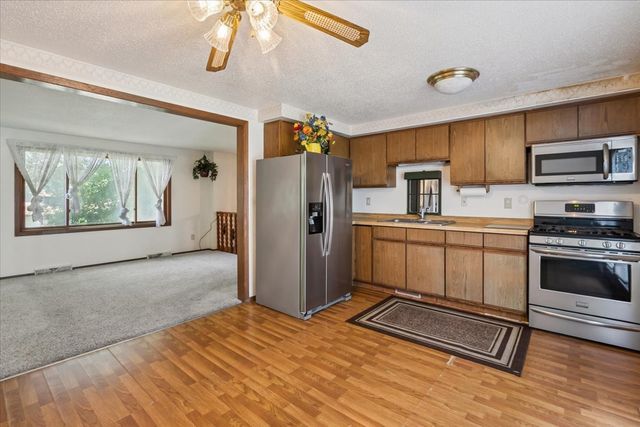 5505 Lucina Avenue, Mchenry, IL 60050