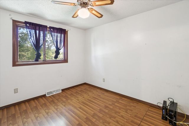 5505 Lucina Avenue, Mchenry, IL 60050