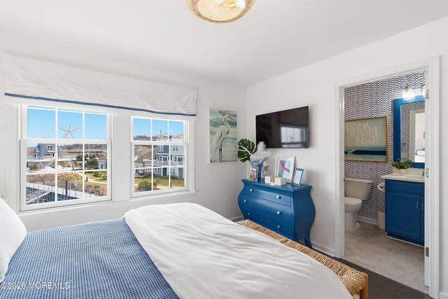 14 Lighthouse Pt Road 604, Highlands, NJ 07732