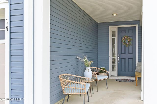 14 Lighthouse Pt Road 604, Highlands, NJ 07732