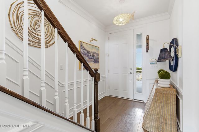 14 Lighthouse Pt Road 604, Highlands, NJ 07732