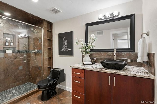 209 Wright Street 103, Lakewood, CO 80228