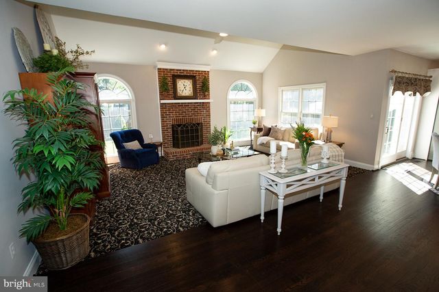4 TALLEY CT, Gaithersburg, MD 20878