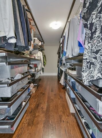 9 M St 2, Boston, MA 02127