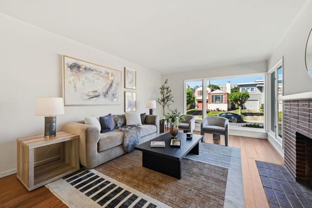 40 Lakemont Drive, Daly City, CA 94015