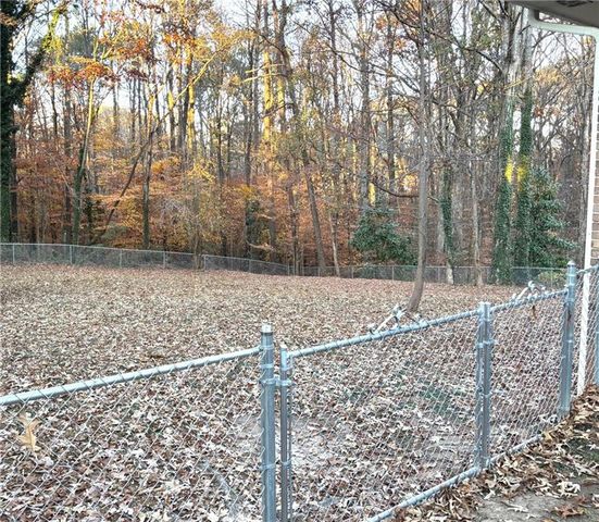 4359 Parkview Drive, Lithia Springs, GA 30122