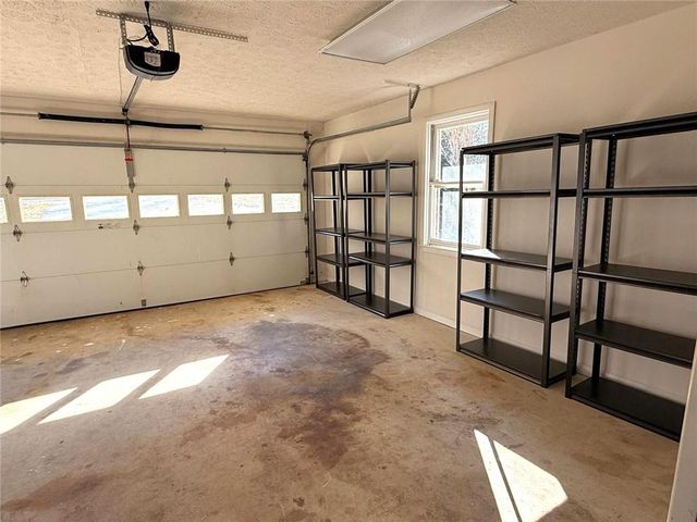 4359 Parkview Drive, Lithia Springs, GA 30122