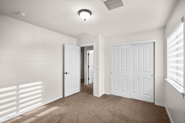 400 Majestic Crown Road, El Paso, TX 79928