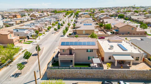 400 Majestic Crown Road, El Paso, TX 79928