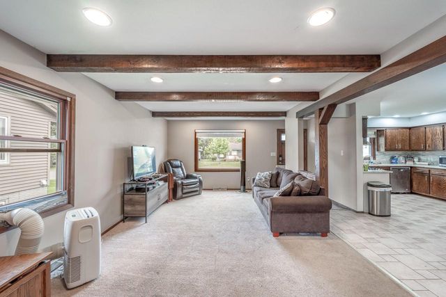 3408 Oakwood DRIVE, Racine, WI 53406