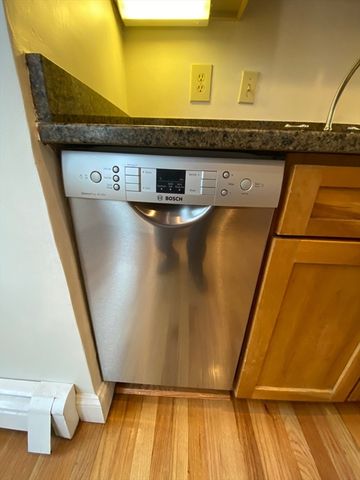 380 Columbus Avenue 3, Boston, MA 02116