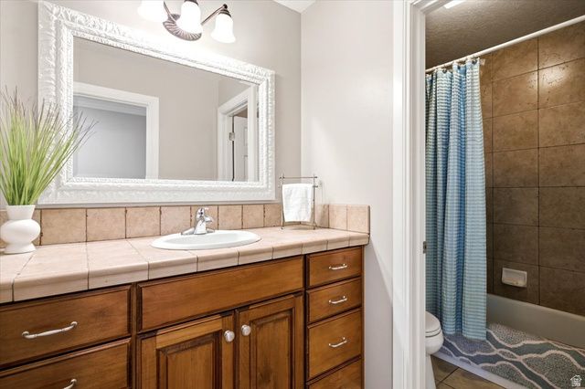 1591 E 275 N, Layton, UT 84040