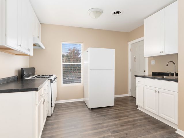 611 Jerome Avenue, Joliet, IL 60432