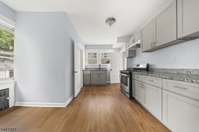 1029 Kipling Rd, Elizabeth City, NJ 07208