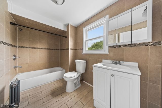 1029 Kipling Rd, Elizabeth City, NJ 07208