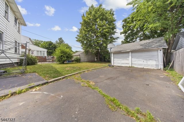 1029 Kipling Rd, Elizabeth City, NJ 07208