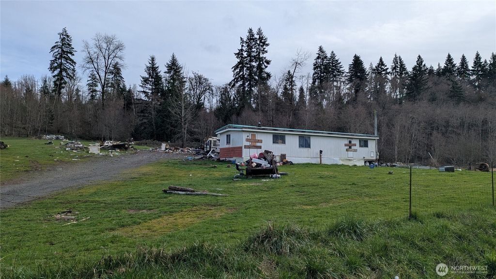 1493 Ferrier Road, Winlock, WA 98596