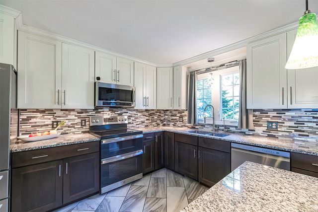 4709 LAWNDALE Drive, Erie, PA 16506