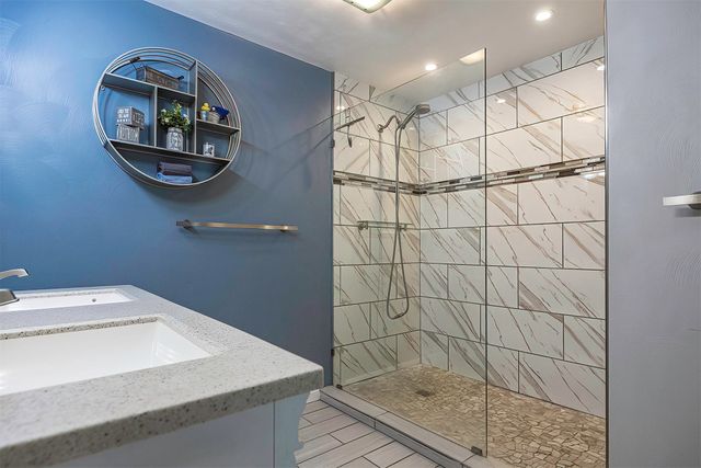 4709 LAWNDALE Drive, Erie, PA 16506