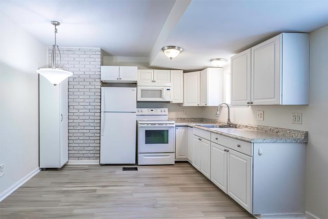 4709 LAWNDALE Drive, Erie, PA 16506