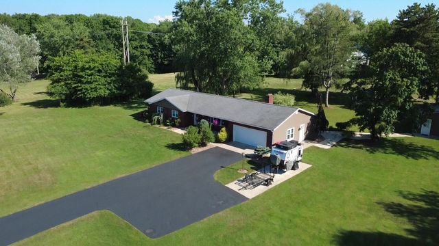 4709 LAWNDALE Drive, Erie, PA 16506