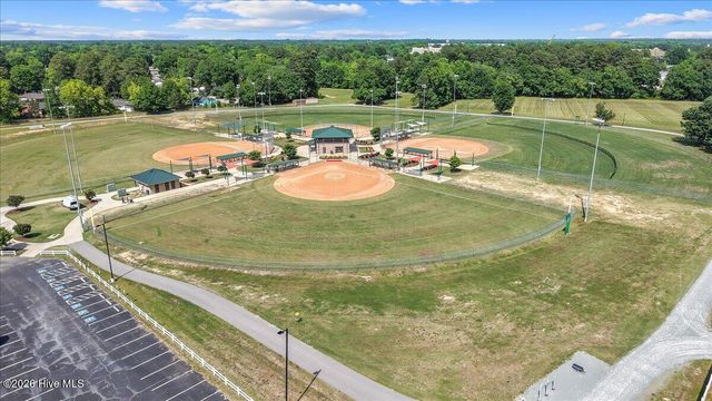 311 N Wilson Avenue, Dunn, NC 28334