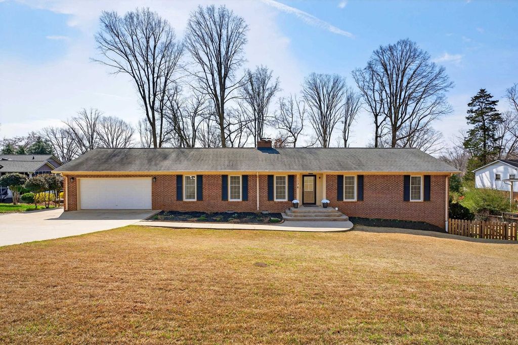 113 Holly Road, Taylors, SC 29687