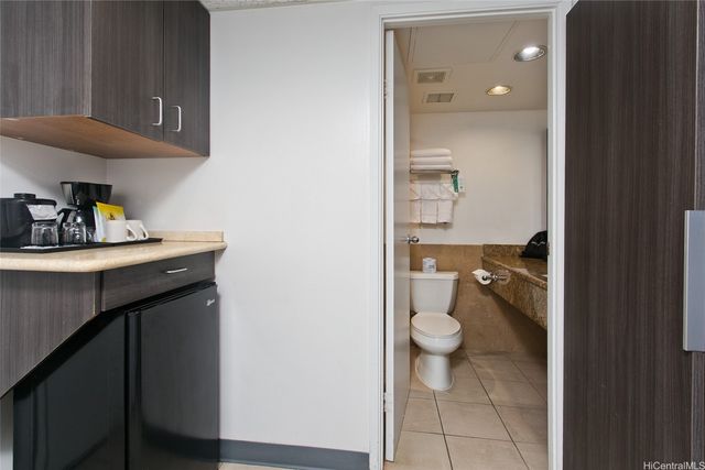 1850 Ala Moana Boulevard 1118, Honolulu, HI 96815