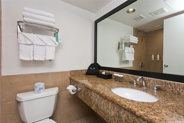 1850 Ala Moana Boulevard 1118, Honolulu, HI 96815