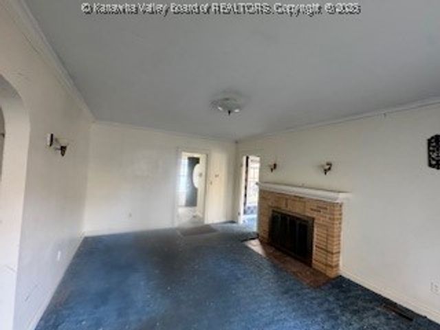 820 Mathews Avenue, Charleston, WV 25302