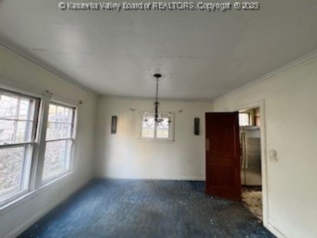 820 Mathews Avenue, Charleston, WV 25302