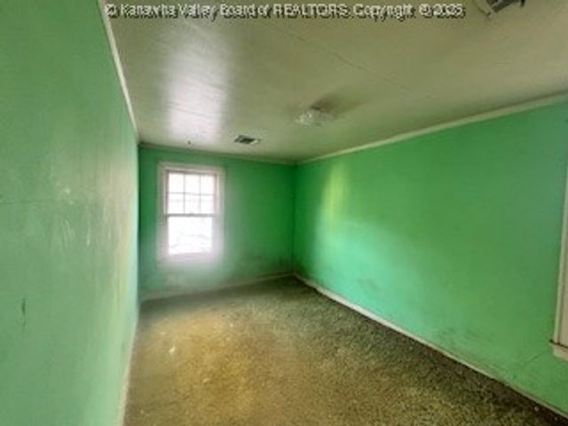 820 Mathews Avenue, Charleston, WV 25302