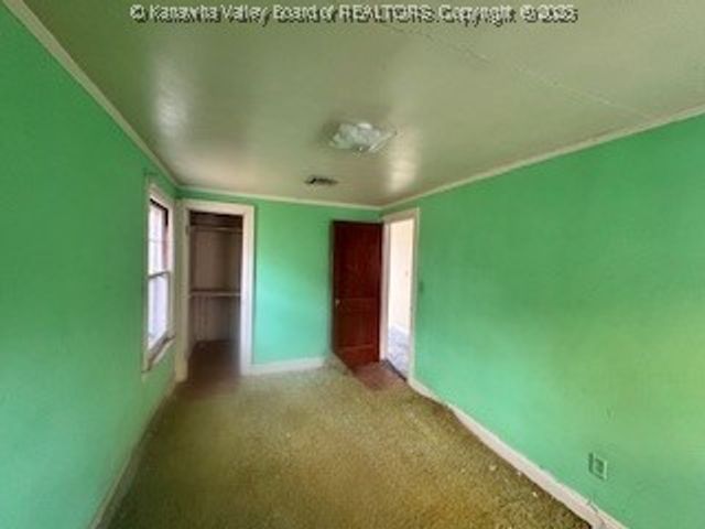 820 Mathews Avenue, Charleston, WV 25302