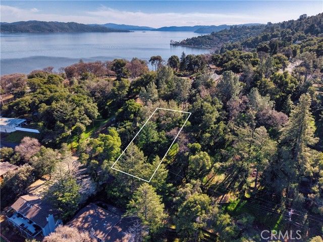 2999 Buckingham Dr., Kelseyville, CA 95451