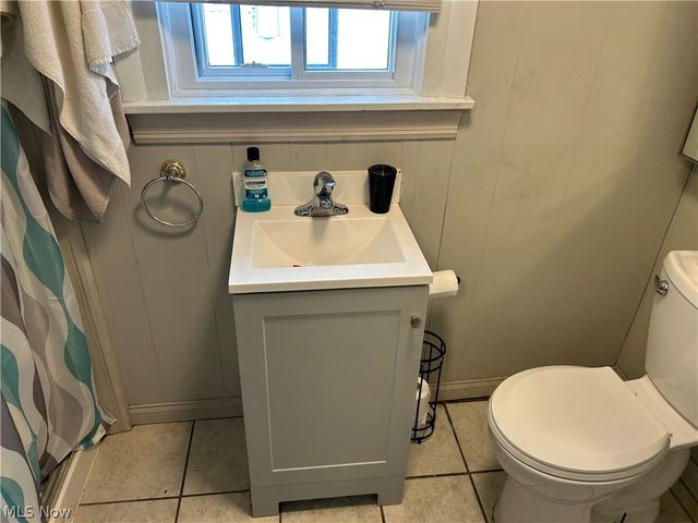 3224 W 32nd Street, Cleveland, OH 44109