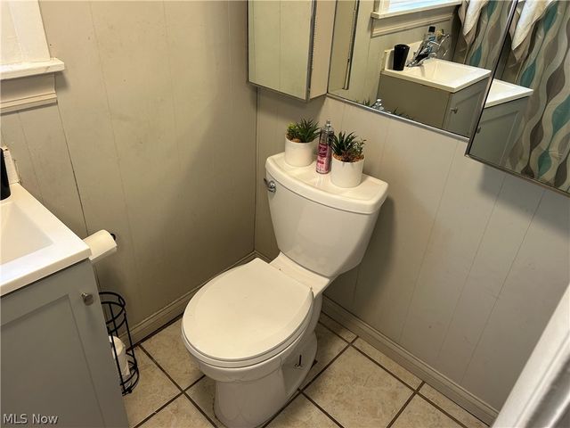 3224 W 32nd Street, Cleveland, OH 44109